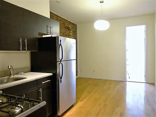 Rented by Next Door Realty NYC | media 38