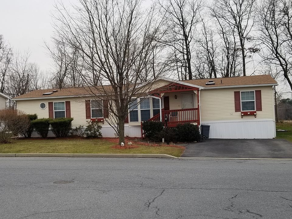 1st image of 4219 Heritage Ln