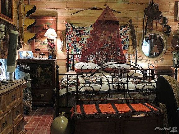 Carriage House Sleeping area
