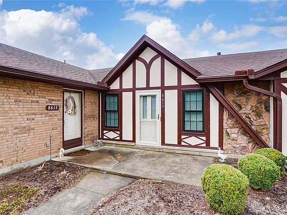 3rd image of 8617 Sea Pines Ln