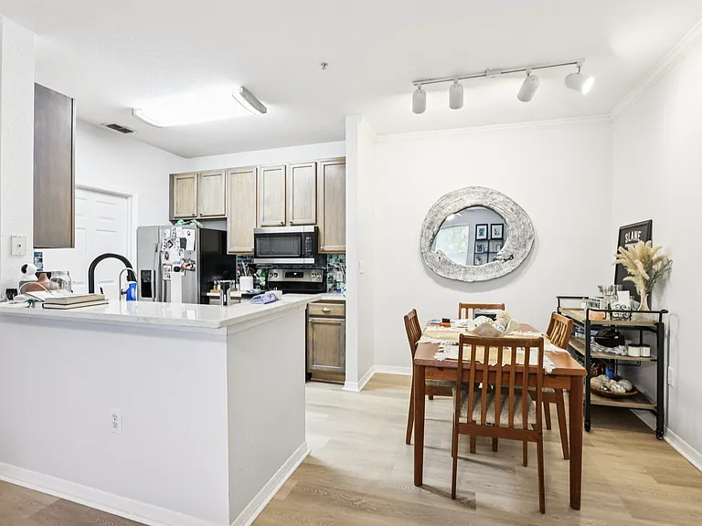 10125 Courtney Palms Blvd #201 — Photo 9