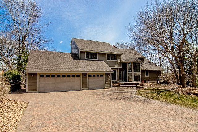 2350 Dianna Lane