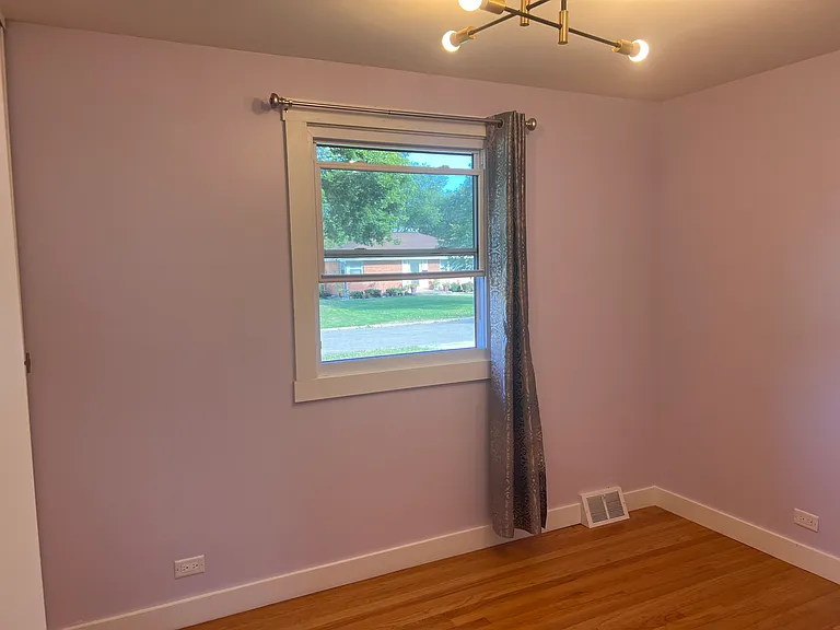 916 S Evergreen Ave — Photo 8
