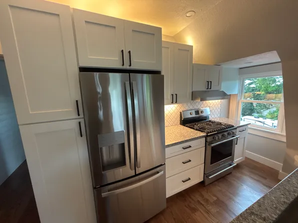 312 Ingleside Ave APT 4, Catonsville, MD 21228