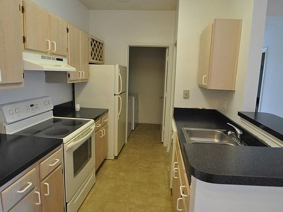 2nd image of 2524 Grassy Point Dr Unit 202