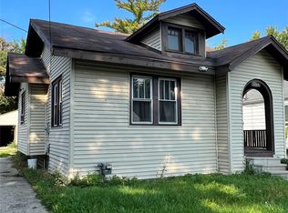 2243 Avon St, Saginaw, MI 48602