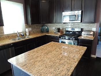 3rd image of 3508 Crestwood Ln