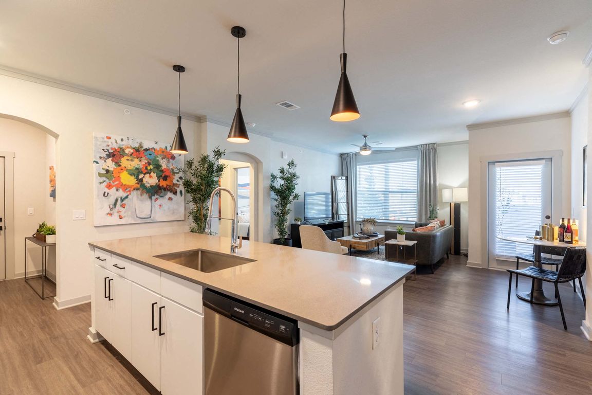 Five810 Southlands, Aurora, CO, Kitchen