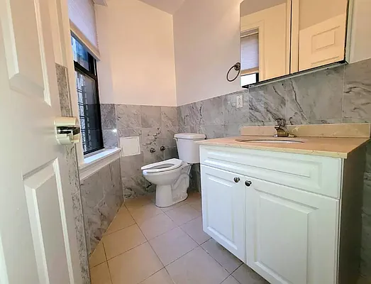 Rented by Gold & Appel Realty Corp | media 23