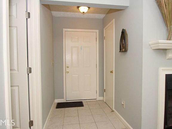2nd image of 1411 Glenleaf Dr