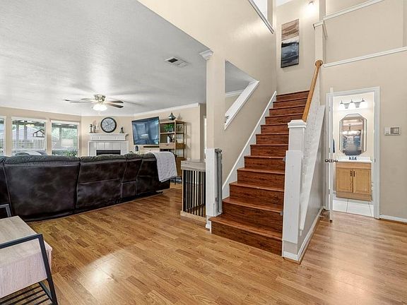 5th image of 10718 Tryon Dr