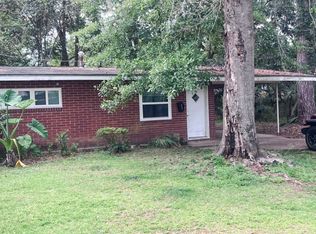 242 Gables Ct, Tallahassee, FL 32304