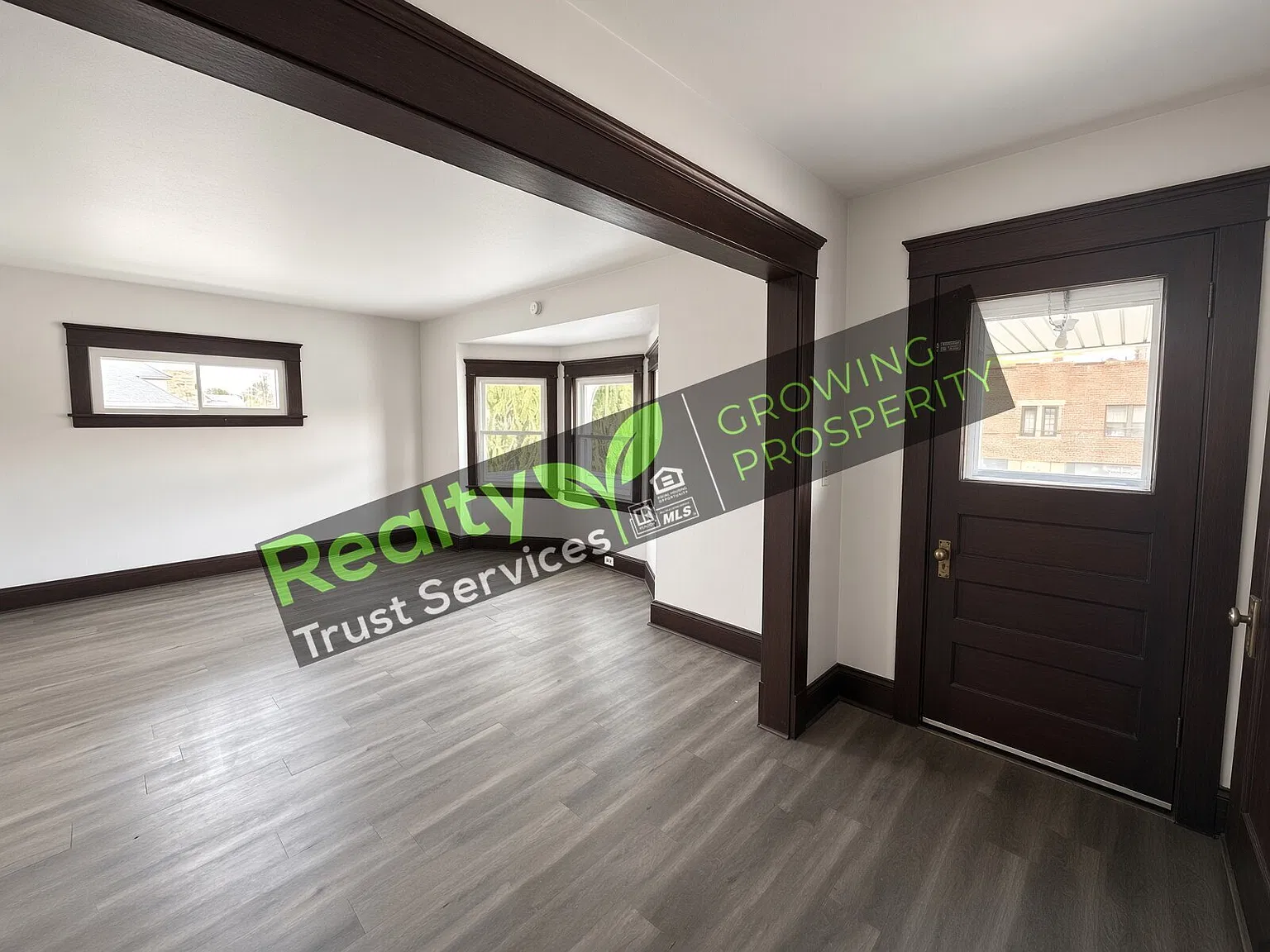 3292 W 105th St. Up, Cleveland, OH 44111 — Photo 2