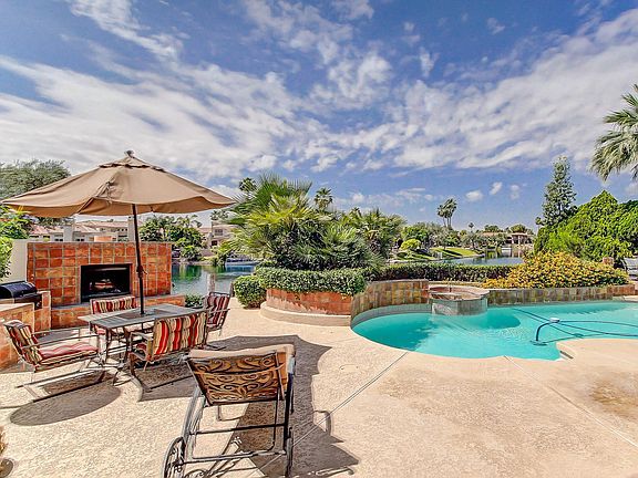 2nd image of 9951 E Island Cir