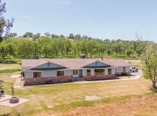 32185 Tumbleweed Ln, Squaw Valley, CA 93675