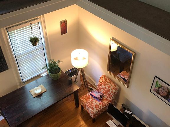 4th image of 287 Dayton Ave