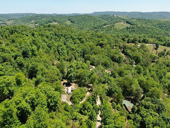 2nd image of 208 Molly Hollow Rd