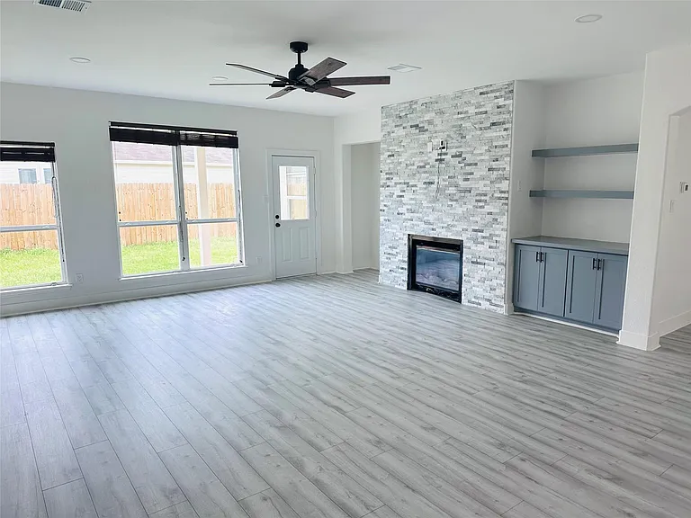 3306 Quarry Place Ln — Photo 3