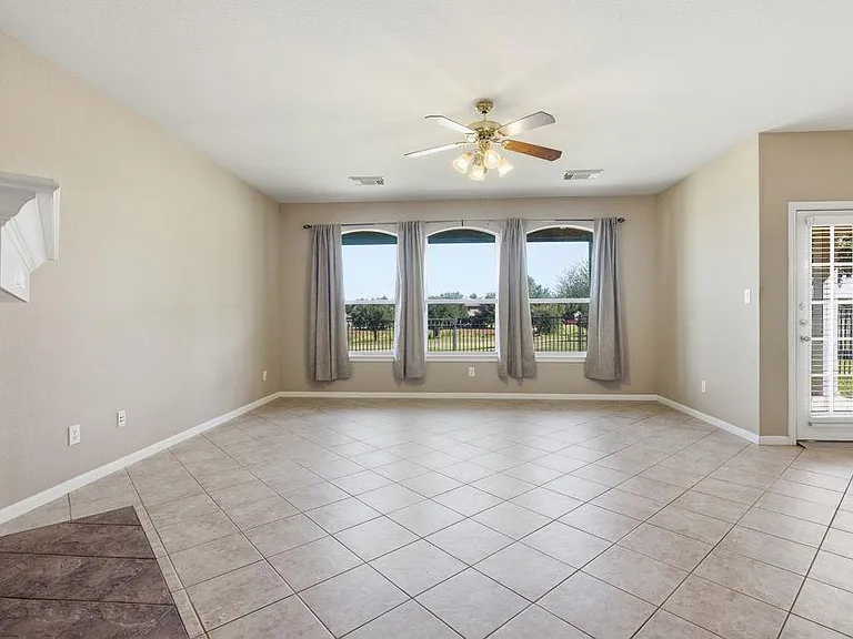 904 Winding Creek Pl — Photo 12