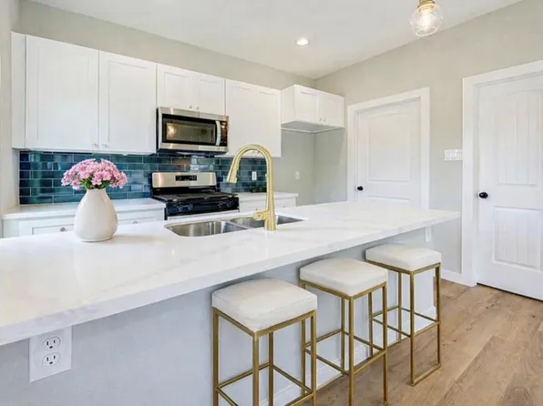 8361 Tate St, Houston, TX 77028