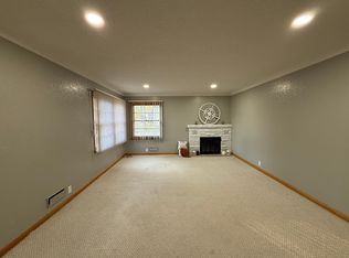 1202 N 5th St, Montevideo, MN 56265