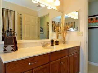 8174 Misty Oaks Blvd, Sarasota, FL 34243