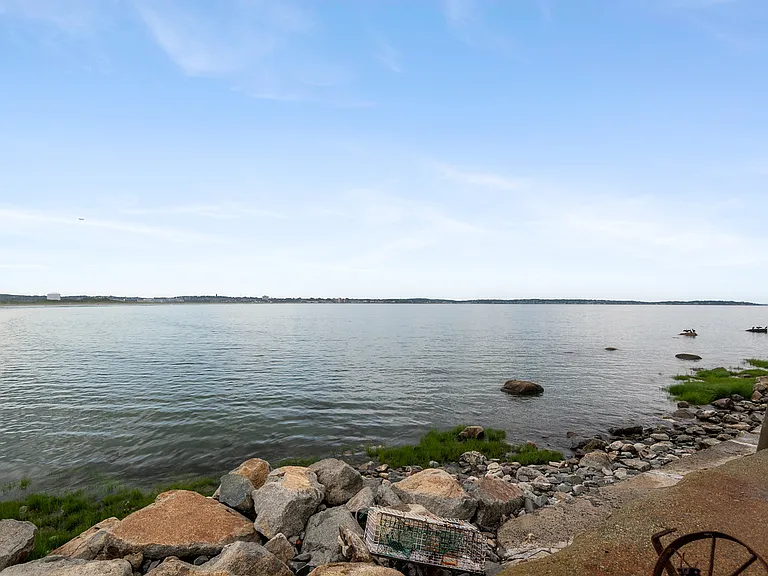Nahant beach