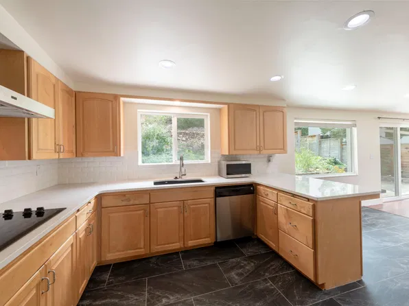 4553 S Brockbank Dr, Salt Lake City, UT 84124