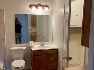 923 Bell St #923, Sacramento, CA 95825