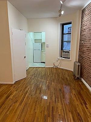 1st image of 329 E 92nd St APT 3C