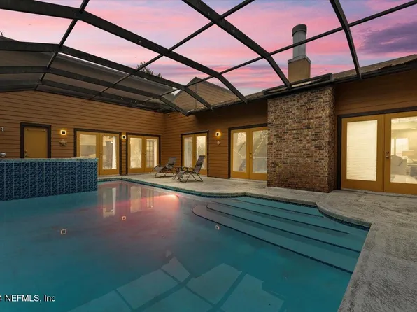 4053 GREENWILLOW LANE W. Lane W, Jacksonville, FL 32277