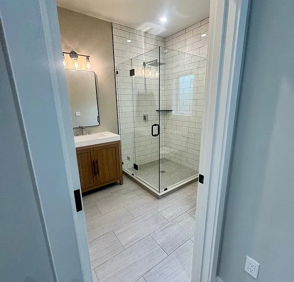 902 E Cotati Ave #902B — Photo 3