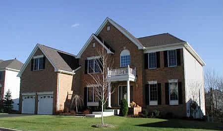 1st image of 6 Lexington Dr