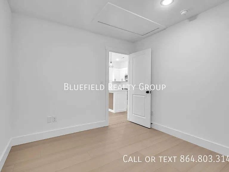72 Blackstock Rd — Photo 13