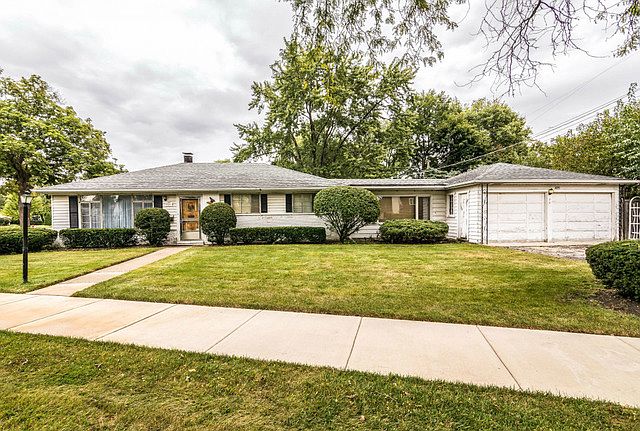 1st image of 1095 E Villa Dr