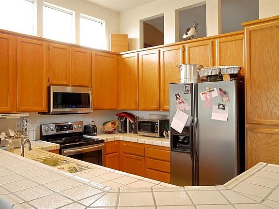 5th image of 4817 Wild Rose Dr