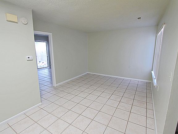 3rd image of 1039 Coastaway Dr