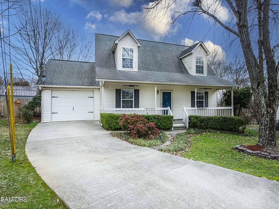 1st image of 6100 Emerald Hills Ln
