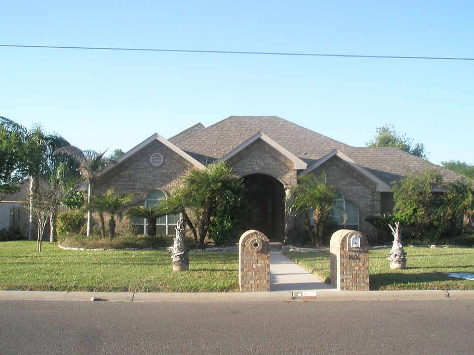 1st image of 1606 Scobey Ave