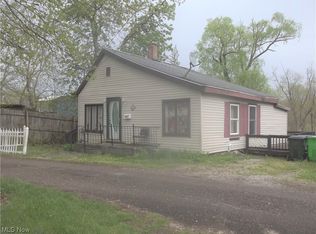 113 Belle Aly, Uhrichsville, OH