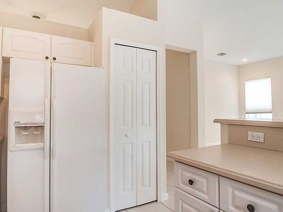 5th image of 14043 N Cypress Cove Cir