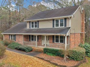 905 Sweet Briar Ln SE, Conyers, GA 30094