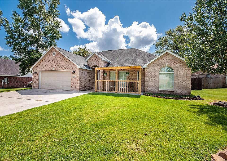 1st image of 16783 Cottonwood Ln
