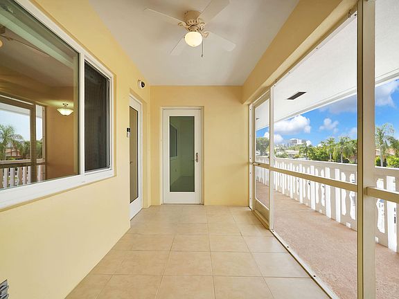 4th image of 2121 NE 68th Street #209