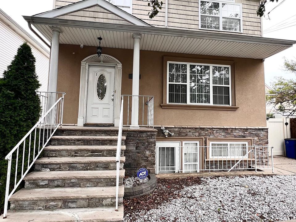 1st image of 29 Northfield Ave Unit 2