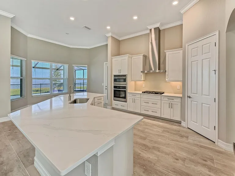 15050 Blue Bay Cir — Photo 8