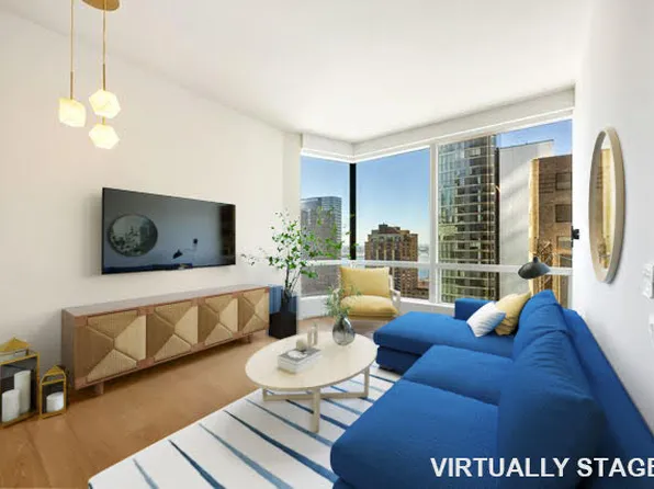 77 Greenwich Street image 1 of 18