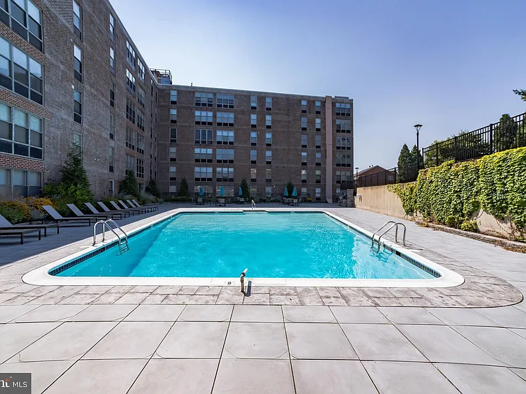 6100 Henry Ave #5B — Photo 26