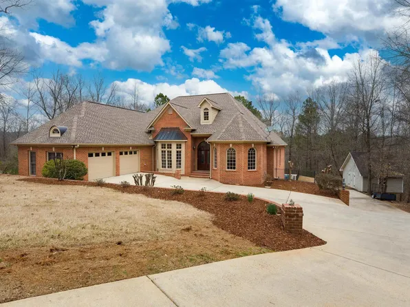 156 Riverridge Dr, Helena, AL 35080