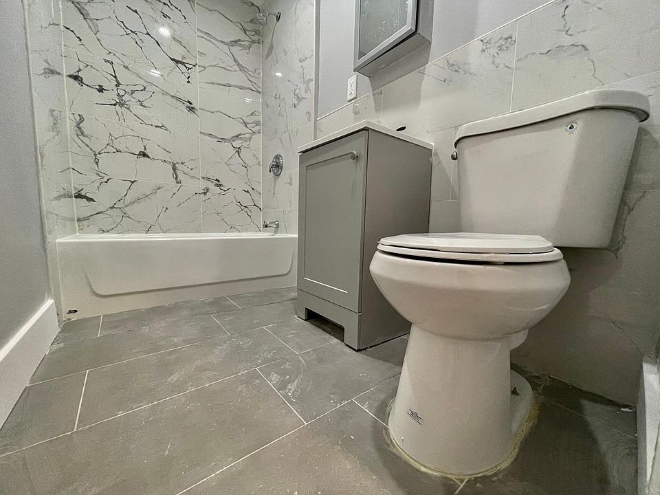 2nd image of 124 Corbin Ave #42B